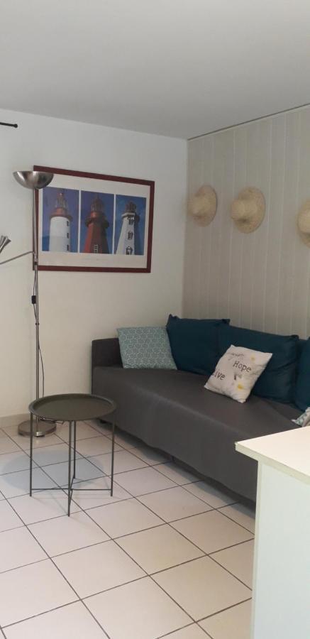 Appartement à 8 km de la mer - 3 chambres Vendres Exterior foto